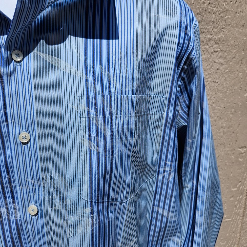 Tommy Bahama Casual Button Down - Picture 4 of 7